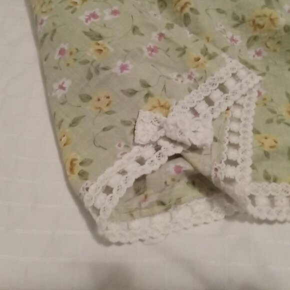 Unique handmade Asymmetrical floral skirt - Picture 6 of 8